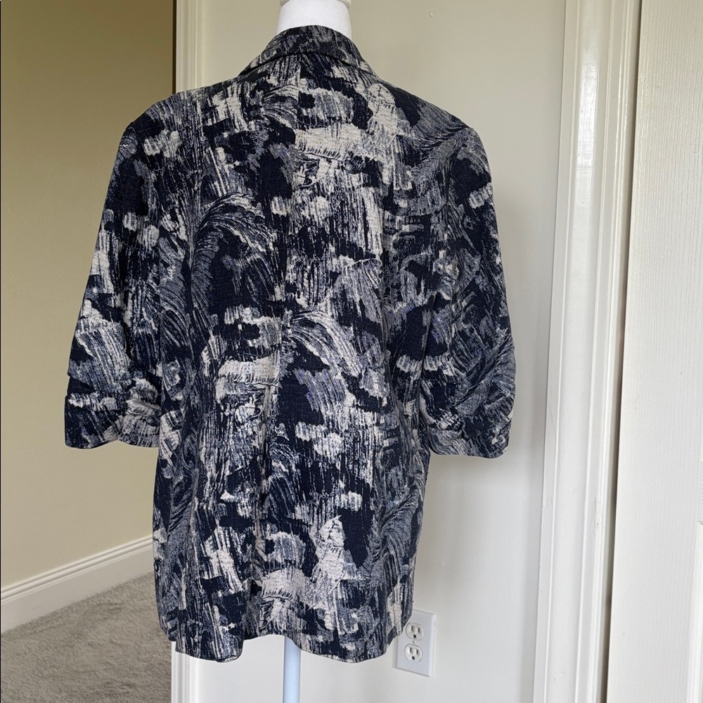 Cold Water Creek Navy/Cream Jacket with 3/4 Sleeves - Picture 4 of 14